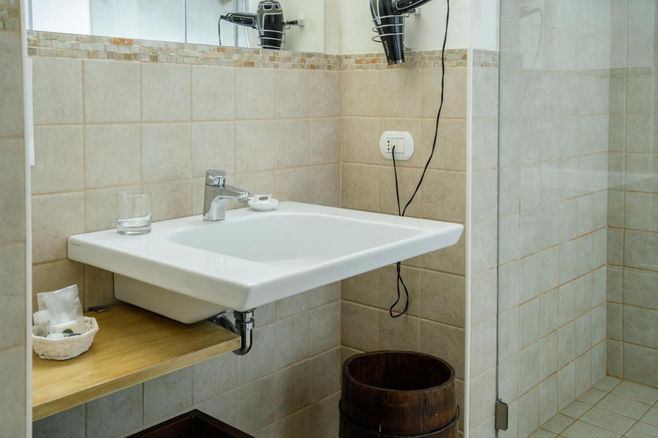 ألتامورا Il Claustro - Bed And Breakfast المظهر الخارجي الصورة