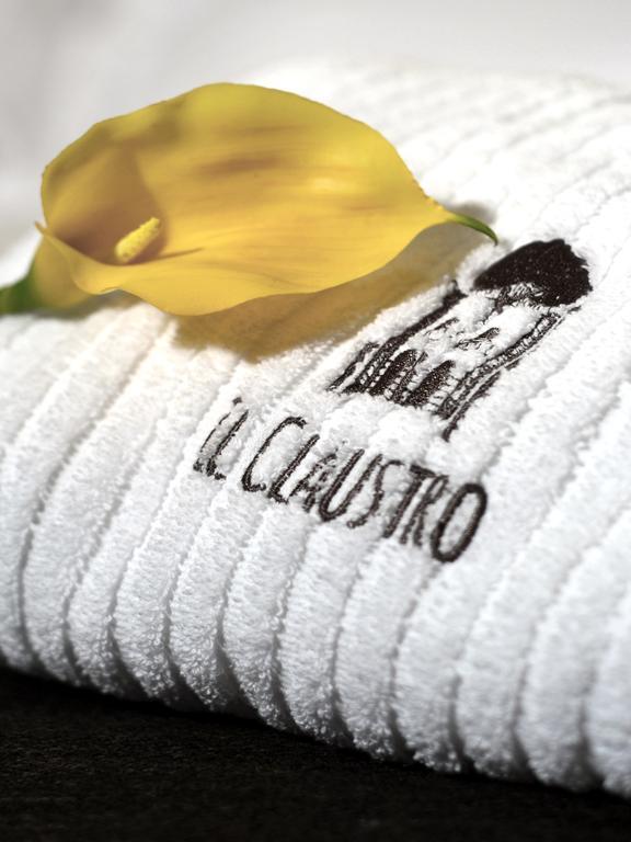 ألتامورا Il Claustro - Bed And Breakfast الغرفة الصورة